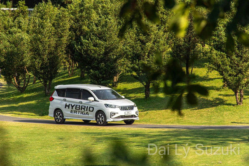 Giới thiệu Suzuki Ertiga Hybrid 2024