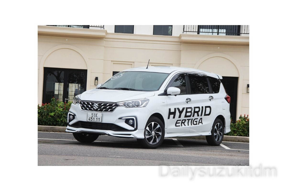 Giới thiệu về Mitsubishi Xpander và Suzuki Ertiga Hybrid